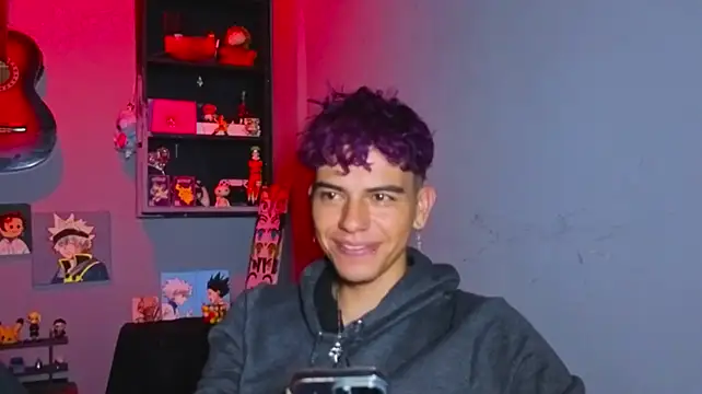 MikeyKuro webcam