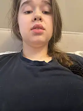 HornyGirlH webcam