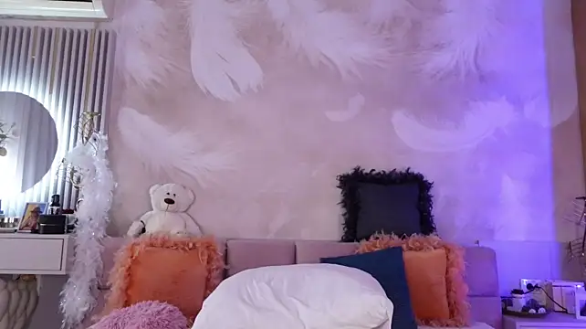 JullyBlair webcam