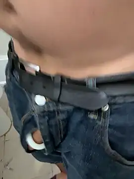 2addictivelyhorny