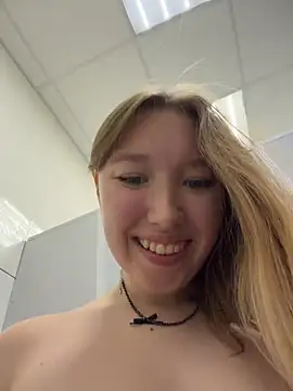 -NaughtyAngel-