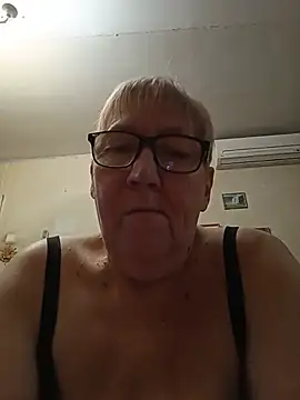 Molli1408 webcam