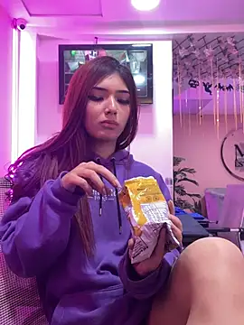 danielahall webcam