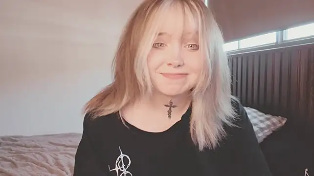 yumi_charm