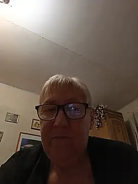 Molli1408 webcam
