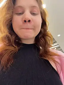 SlavicCandy webcam