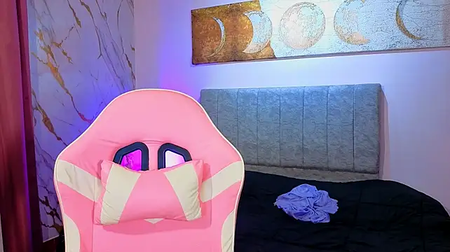 clara_evanss