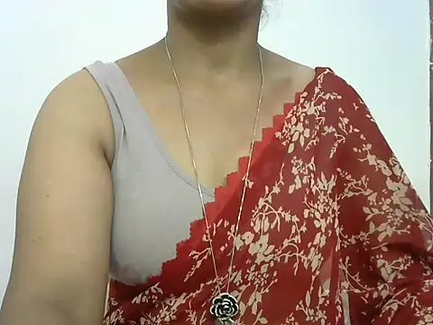 reshmika_reddy live cam on StripChat