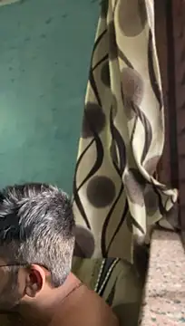 hotcuteguy_xxx1 webcam