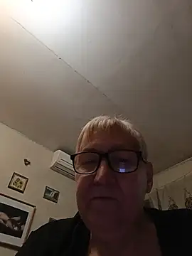 Molli1408 webcam