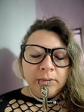 Temptation_Qm live sex cam