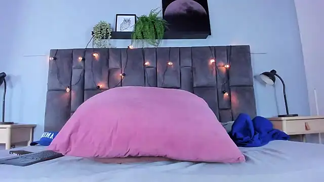 DulceAurora__ webcam