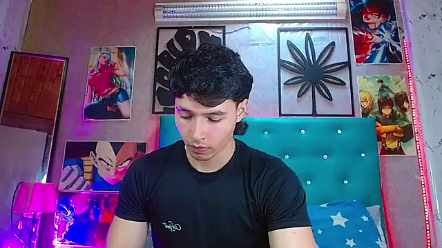 LiamAndrewzz webcam