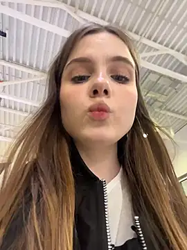 Lunabelle_ webcam