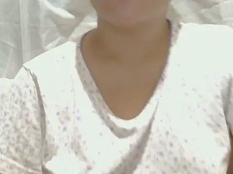 ChubbyButty live cam on StripChat