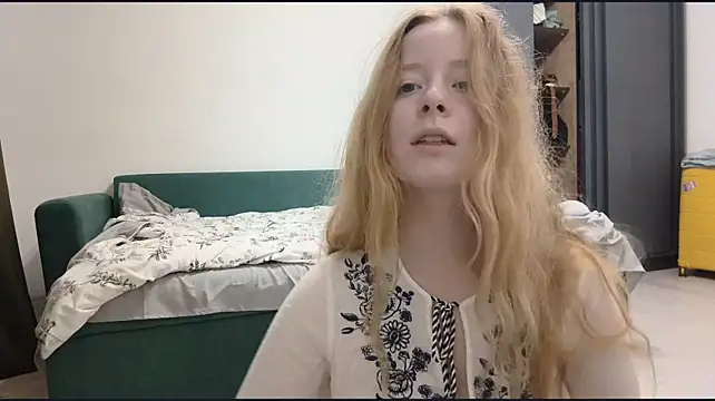 KateVibe_01 webcam