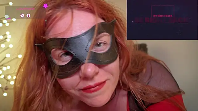 GingerAleMILF webcam