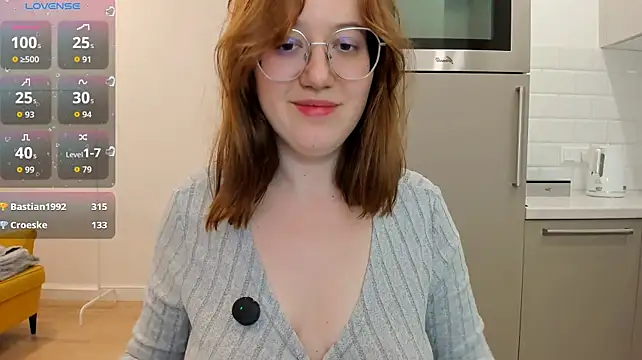 Charmy_Gracy webcam