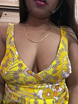 Cute-Ananyaa webcam
