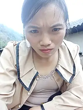 ngan-cute webcam