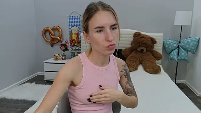 DeboraHorny webcam