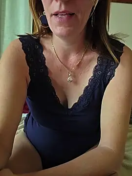 SpiceLea live sex cam