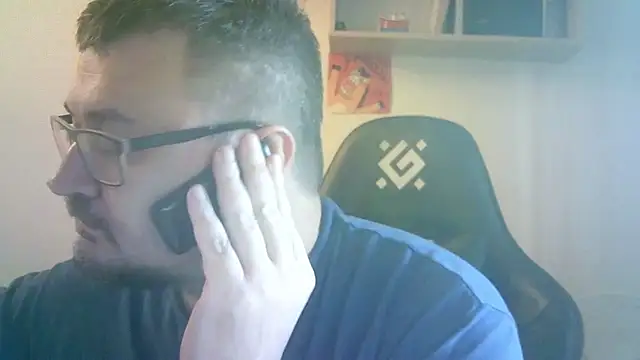 SirAbuser webcam