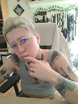 divine_eve