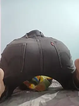 Rocky-badboy_cum4me webcam