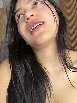 AngellaMoraa webcam