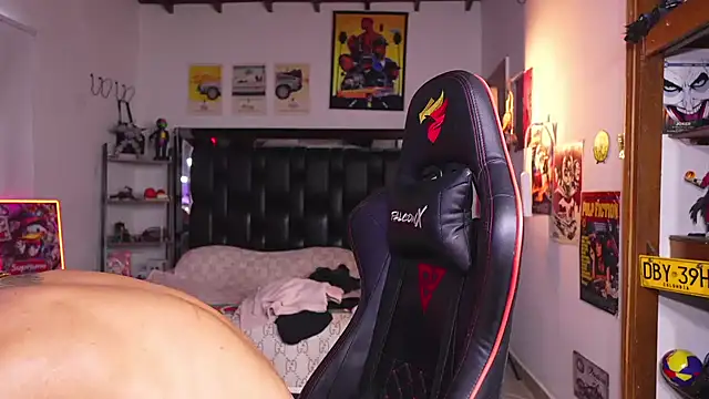 logan_hugh8