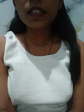 Sexy_Naina7