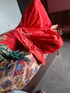 Red_Anjali_3