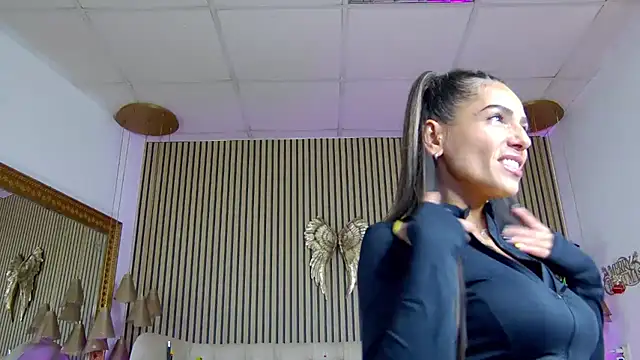 PlayfulShow webcam