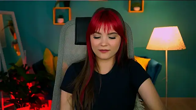 EvaThopson webcam