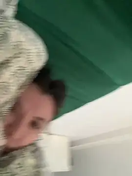 bunnythetailor webcam