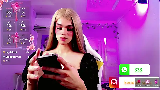 Sophiaa_doll_ webcam