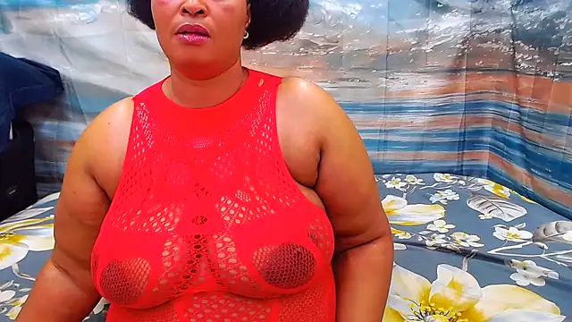 CURVYELEGANCExxx webcam
