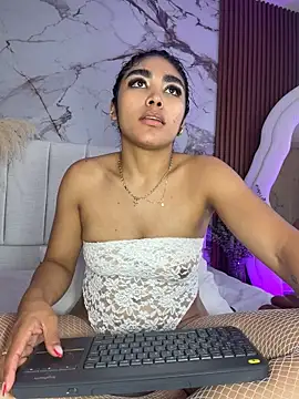 Roxana_gomezz webcam