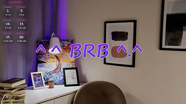 IvannaClayton webcam