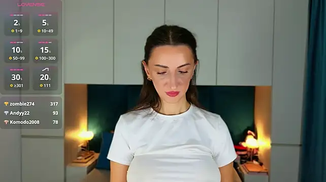 Alexa_Clarks