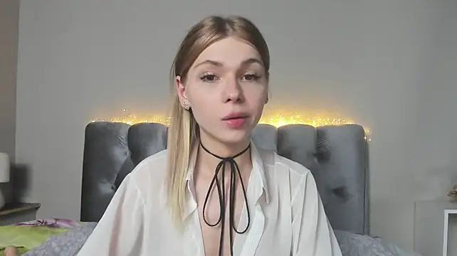 blondy_fina (T teen) - 💞masturbate cock 3 min💞