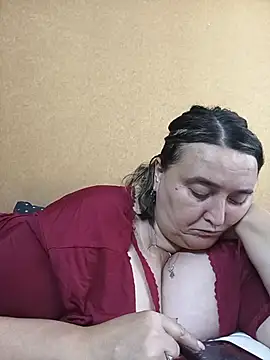 liluhot (G milf) - naked