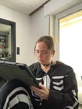 MaryPeach666 webcam