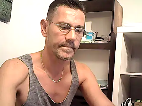 mastercharisma35 webcam