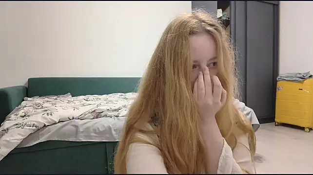 KateVibe_01 webcam