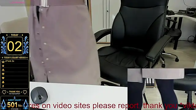 squirt_milf_viktoria (G milf) - SUCK DILDO