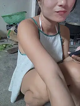 Linda-yiyi webcam