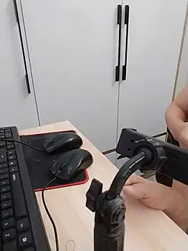 Mai_Syna121 webcam