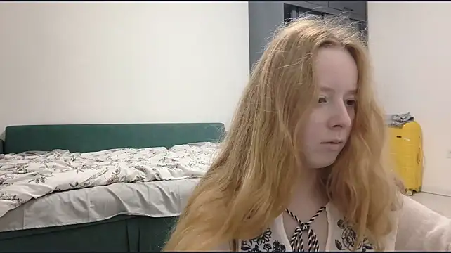 KateVibe_01 webcam